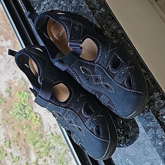 Ladies Earth Origins shoes size 7.5 - Picture 2 of 7